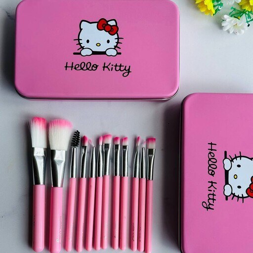براش جعبه ای 12 تیکه Hello kitty اورجینال